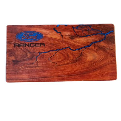 Braai Planking – Rosewood with blue resin veins and Ford Ranger logo.